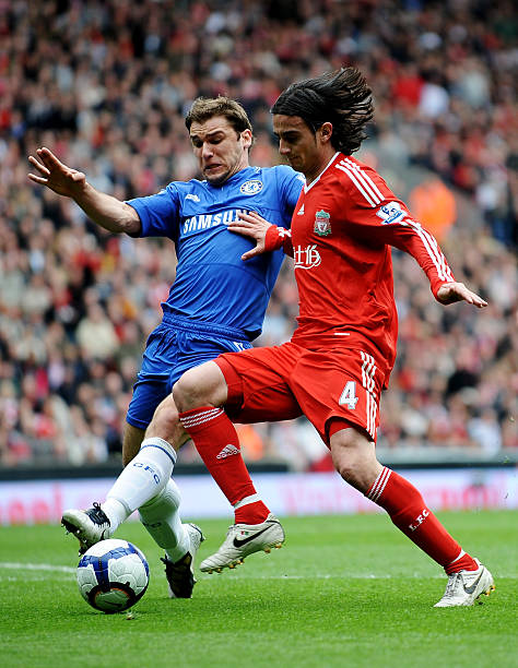 一所颇具影 一所颇具影