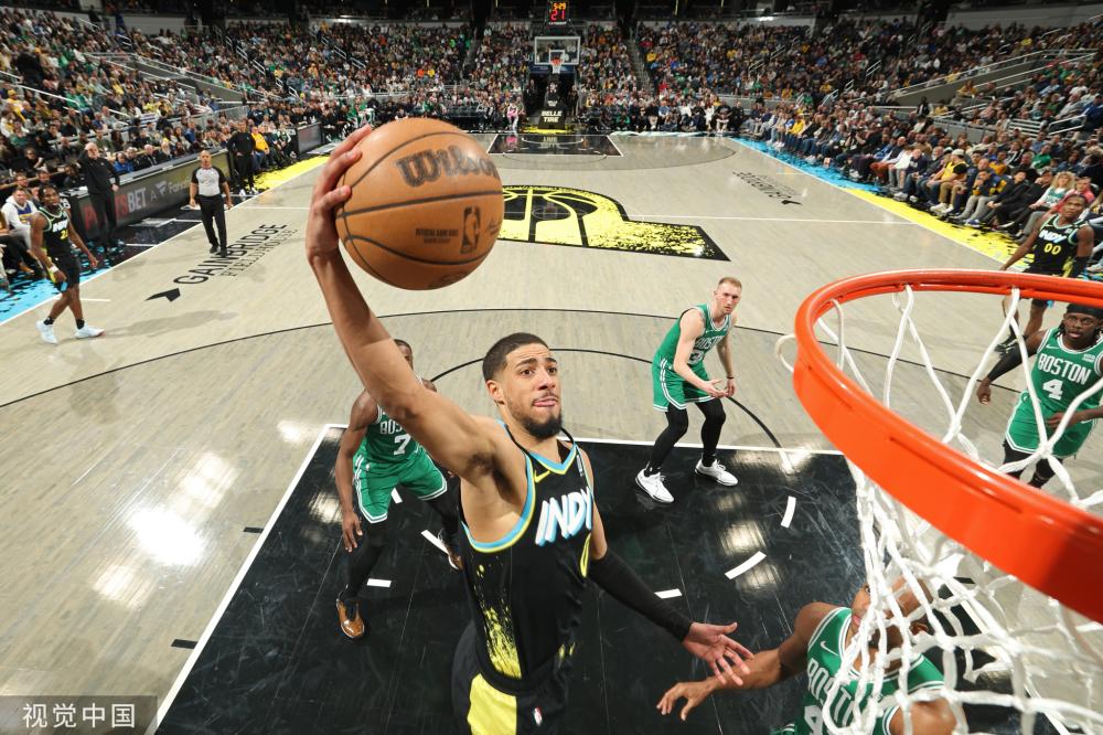 与此同时 与此同时