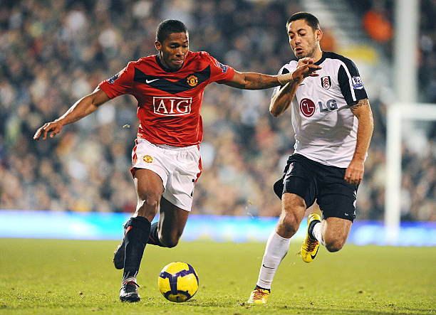 他连续以较 他连续以较